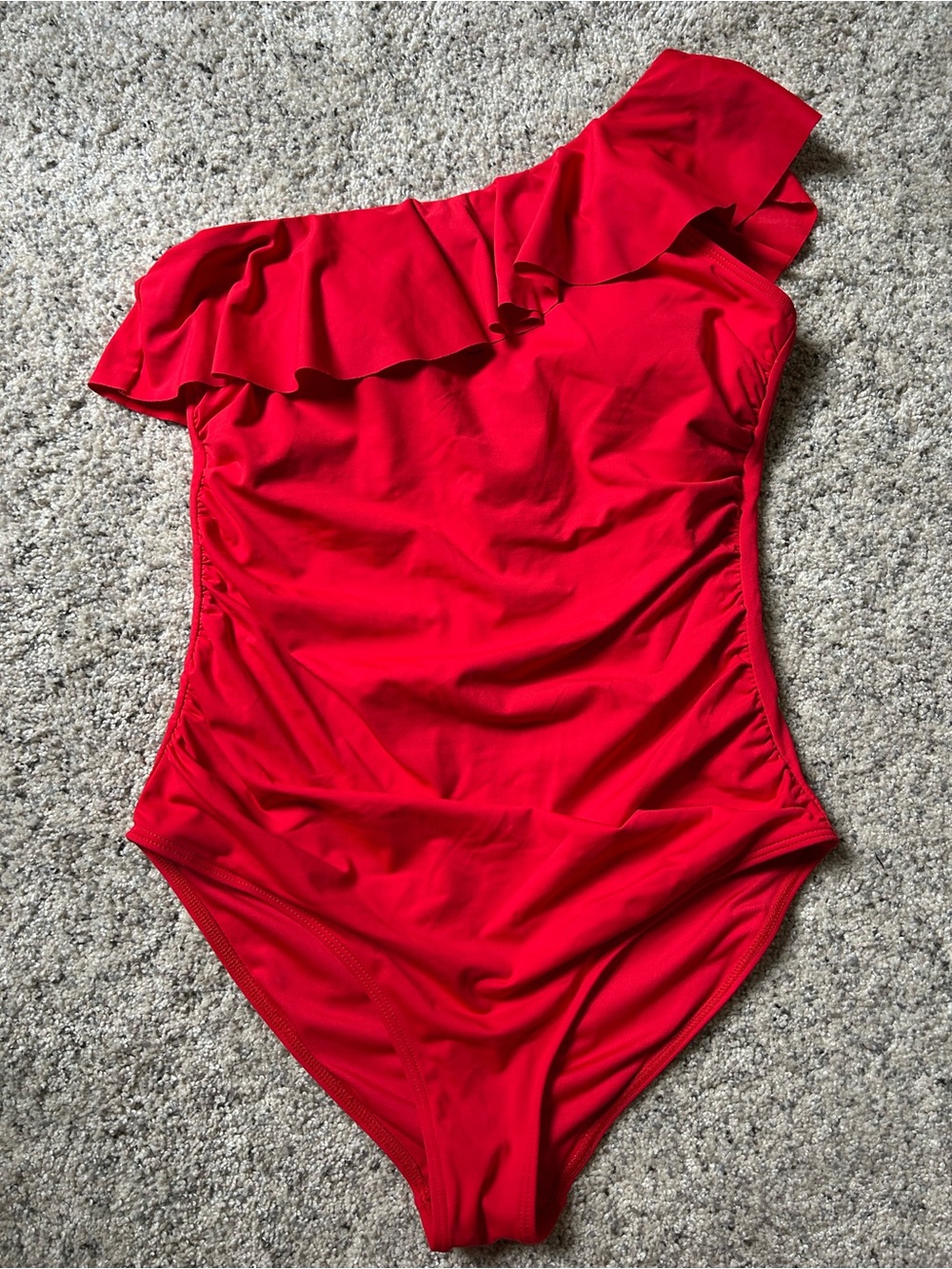 One-Shoulder Ruffle Red Women's One-Piece Swimsuit